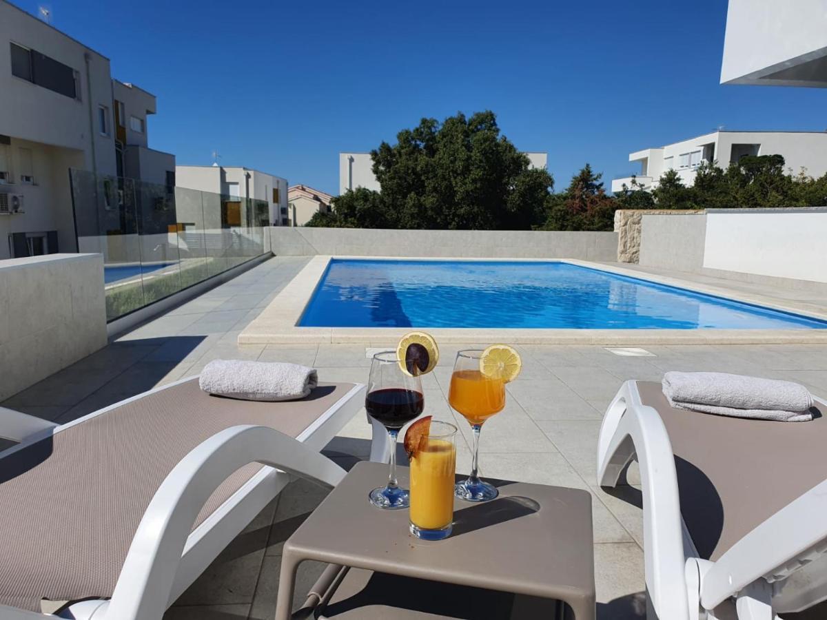 Seahorse Luxury Apartment With Pool And Sea View Novalja Buitenkant foto